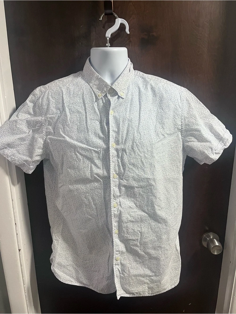 Banana Republic Men's Size L White  Geometric Camden Fit Button Up Short Sleeve